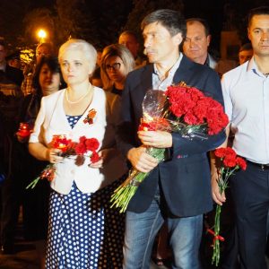 Депутаты Думы Ставропольского края приняли участие в  акции «Свеча памяти», приуроченной ко  Дню памяти и скорби.