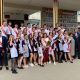 Игорь Николаев поздравил выпускников с окончанием школы