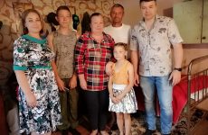 Андрей Юндин  оказал помощь многодетной семье