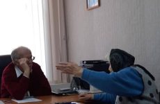 Председатель краевой Думы Николай Велидань провел прием граждан в городе Ипатово