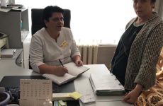 Проблемы медицины обсудили на приеме граждан в селе Новоселицком