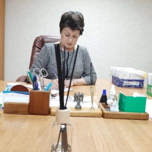 На второй день Декады приема граждан в Кочубеевском районе на вопросы отвечала руководитель местного отдела труда и соцзащиты