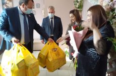 Адресная помощь жителям и медработникам региона оказана депутатами Думы Ставропольского края
