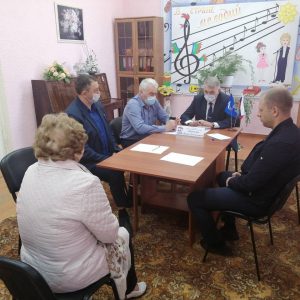 Иван Якименко провёл приём граждан в Александровском округе