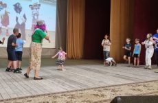 В Степновском округе активисты партии привезли гуманитарную помощь в ПВР