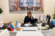 В Пятигорске местный депутат пообщалась с заявителями