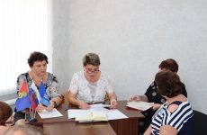 Глава Ипатовского округа провела личный прием граждан
