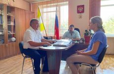 Депутат Думы Ставропольского края с рабочим визитом побывал в посёлке Ясная Поляна