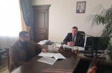 Глава Новоалександровского округа провел личный прием граждан в местной общественной приемной