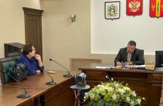 Глава Новоалександровского округа провел прием граждан по вопросам социальной поддержки