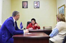 Прием граждан по личным вопросам провела депутат Государственной Думы Раиса Кармазина