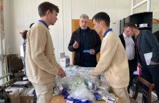 Владимир Иванов посетил Центр помощи военнослужащим и их семьям на Ставрополье