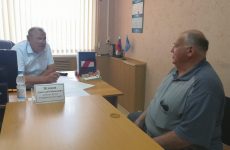 Депутат краевой Думы Анатолий Жданов провел прием граждан по личным вопросам