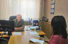 Исполнительный секретарь Новоалександровского местного отделения партии провел прием граждан в местной приемной