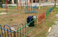 В Пятигорске благоустроили детскую площадку