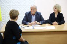 Николай Великдань провел прием граждан в Труновском округе