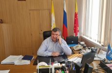 Глава Степновского округа провел личный прием граждан