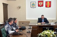 Секретарь Новоалександровского местного отделения партии ЕР провел прием граждан по вопросам социальной поддержки