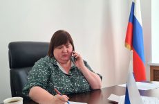 Краевой депутат Любовь Хенкина провела личные приемы граждан в Ставрополе и Пятигорске