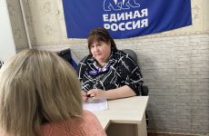 Любовь Хенкина провела прием граждан