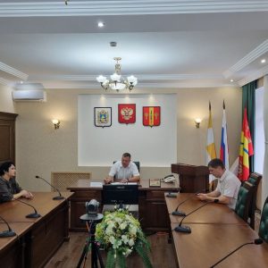 Секретарь Новоалександровского местного отделения партии «Единая Россия» провел прием граждан