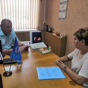 Депутат Думы Ставропольского края Анатолий Жданов провел прием граждан по вопросам образования