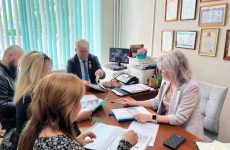 В Предгорном округе «Единая Россия» провела прием участников СВО и их семей по юридическим вопросам