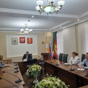 Секретарь Новоалександровского местного отделения партии «Единая Россия» провел прием граждан по личным вопросам