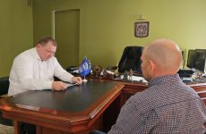 Николай Бондаренко провел прием граждан в Предгорном округе в День рождения партии «Единая Россия»