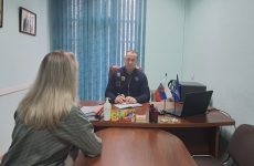 Краевой депутат провел личный прием граждан в Железноводске