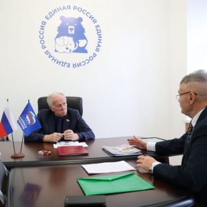 Николай Великдань провел прием граждан в региональном Штабе общественной поддержки ЕР