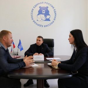 Руководитель регионального исполкома встретился с заявителями