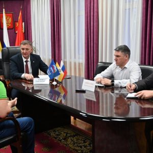 В администрации Изобильненского округа проходит Неделя приемов граждан по вопросам соцподдержки