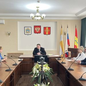 В Новоалександровском округе проведен очередной прием граждан по вопросам старшего поколения