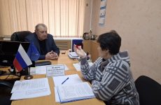 Депутат Думы Ставропольского края Анатолий Жданов провел прием граждан по вопросам старшего поколения