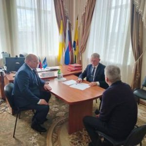 Прием граждан прошел в Александровском округе