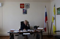 Депутат Думы Кочубеевского муниципального округа оказала юридическую поддержку участникам СВО и их семьям