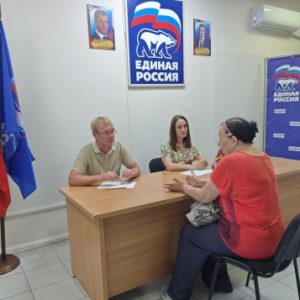 Депутат Думы Георгиевского округа Игорь Усов провёл личный приём граждан